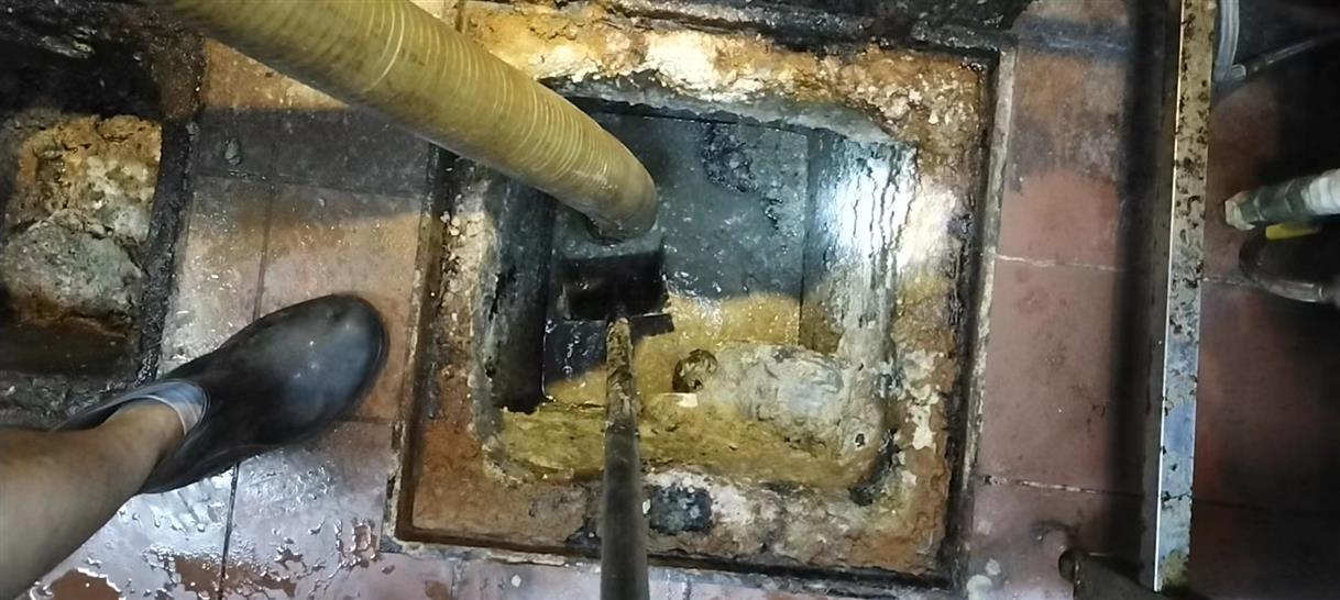 剑阁化油池清理-污水池清掏